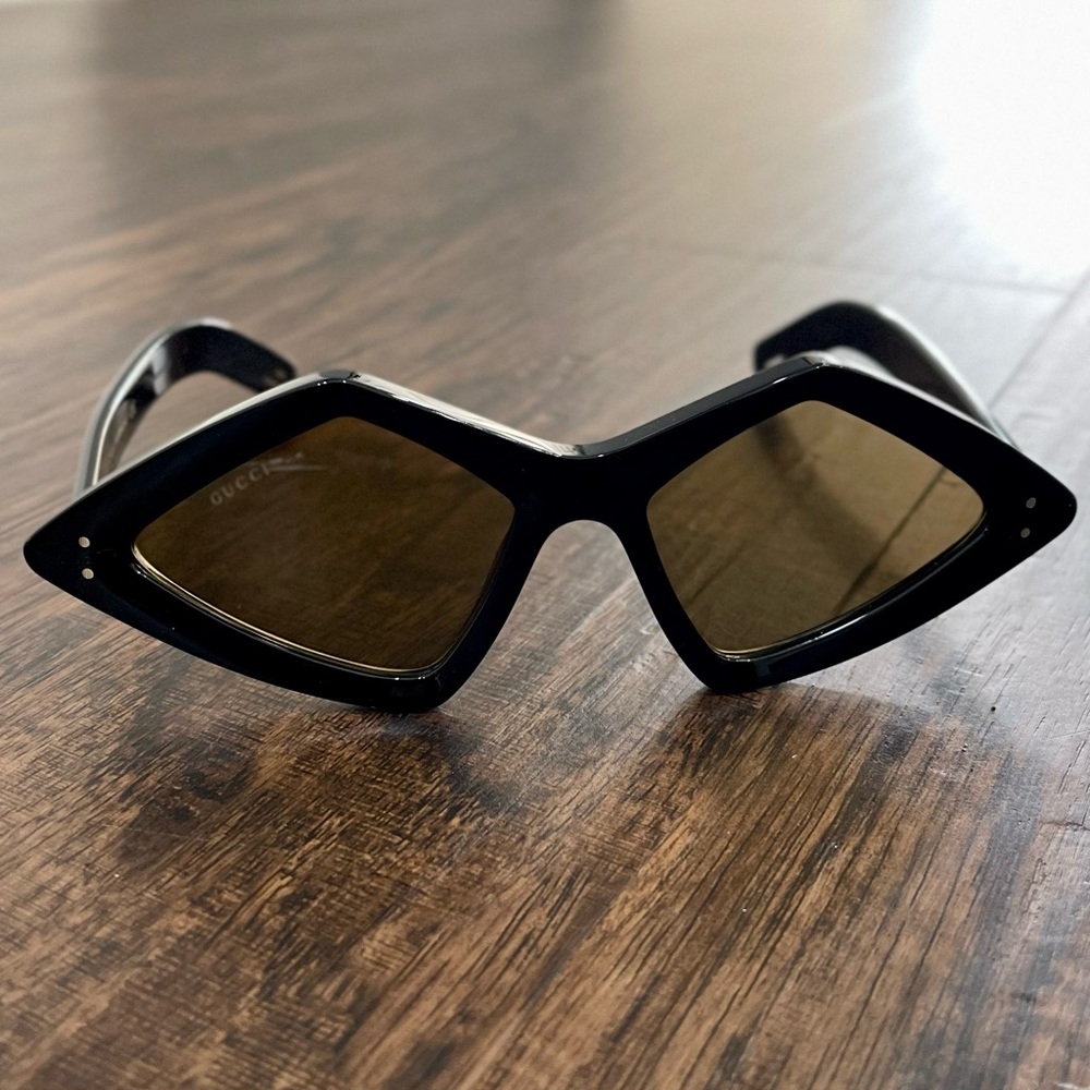 New! GUCCI Acetate Geometric Sunglasses
